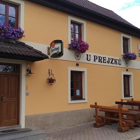 U Prejzku Daire Lhotka  Dış mekan fotoğraf